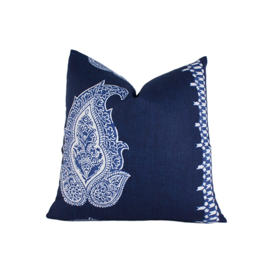 Ralph Lauren - Robbins Hill Paisley - Batik - Stunning Designer Cushion Cover Home Décor Throw Pillow.