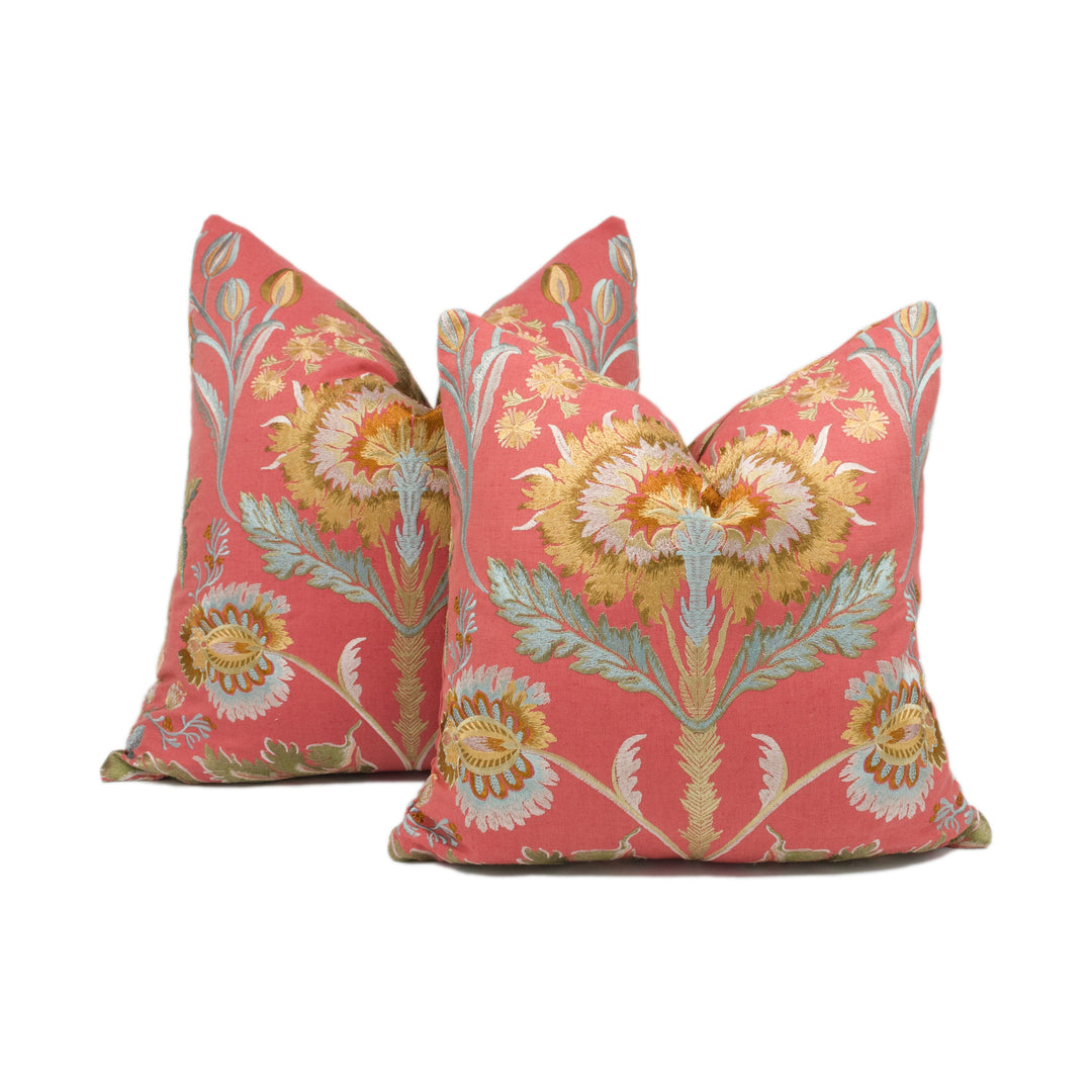 Colefax & Fowler – Dianthus – Red – Cushion Cover – Grand Floral Embroidery