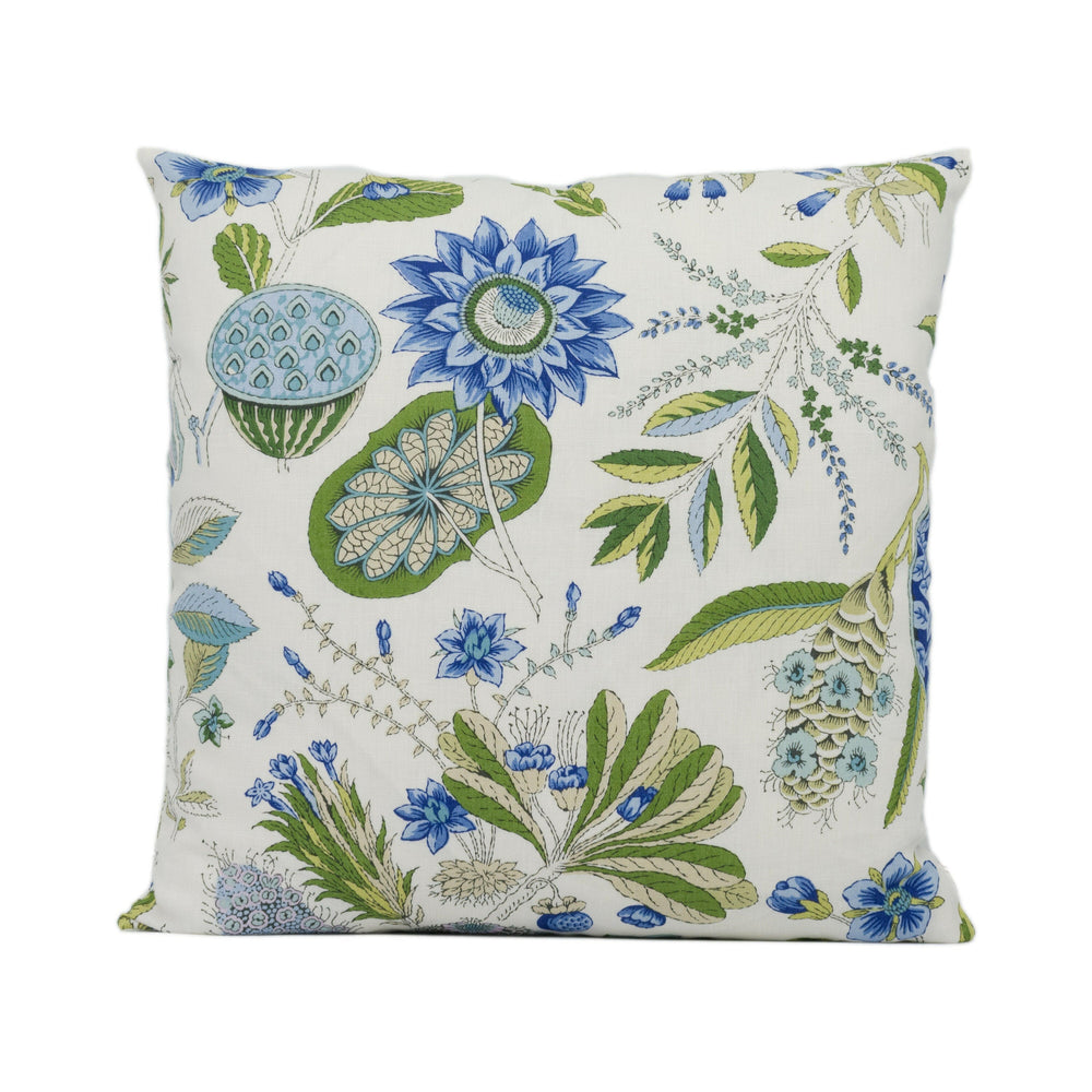 Schumacher - Roca Redonda - Blue & Ivory - Fresh Floral Chic Designer Cushion Cover - Handmade Throw Pillow - Luxury Home Decor.
