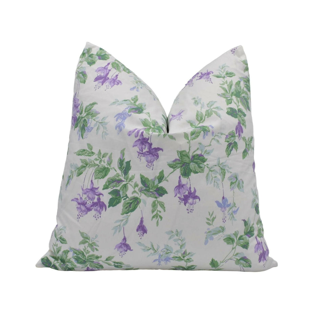 Schumacher - Garden Gate Chintz - Lavender - Chic Preppy Romantic Floral Designer Cushion Cover - Luxury Throw Pilow - Handmade Home Decor.