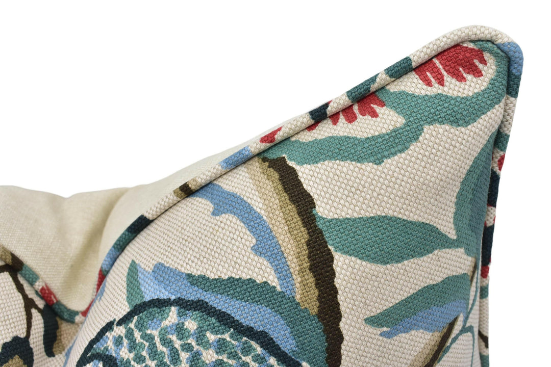 Schumacher - Alexandra Vine - Document - Classic Traditional Floral Designer Cushion Cover - Handmade Throw Pillow Luxury Home Decor.