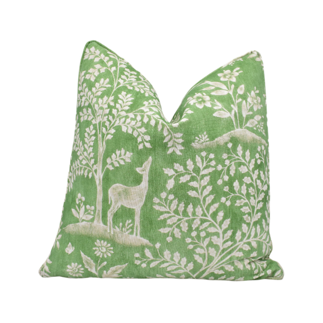Nina Campbell – Forêt – 3 - Forest Silhouette – Cushion Cover – Nature Linen Accent
