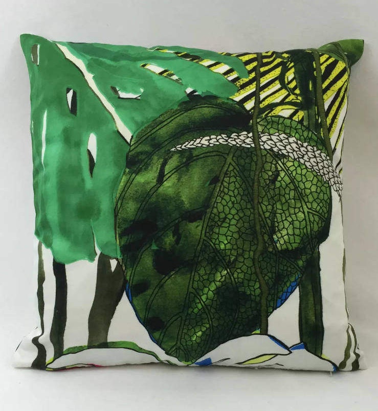 Designers Guild / Christian Lacroix - Jardin Exo' Chic - Bougainvillier - Cushion Cover Throw Pillow Designer Home Decor