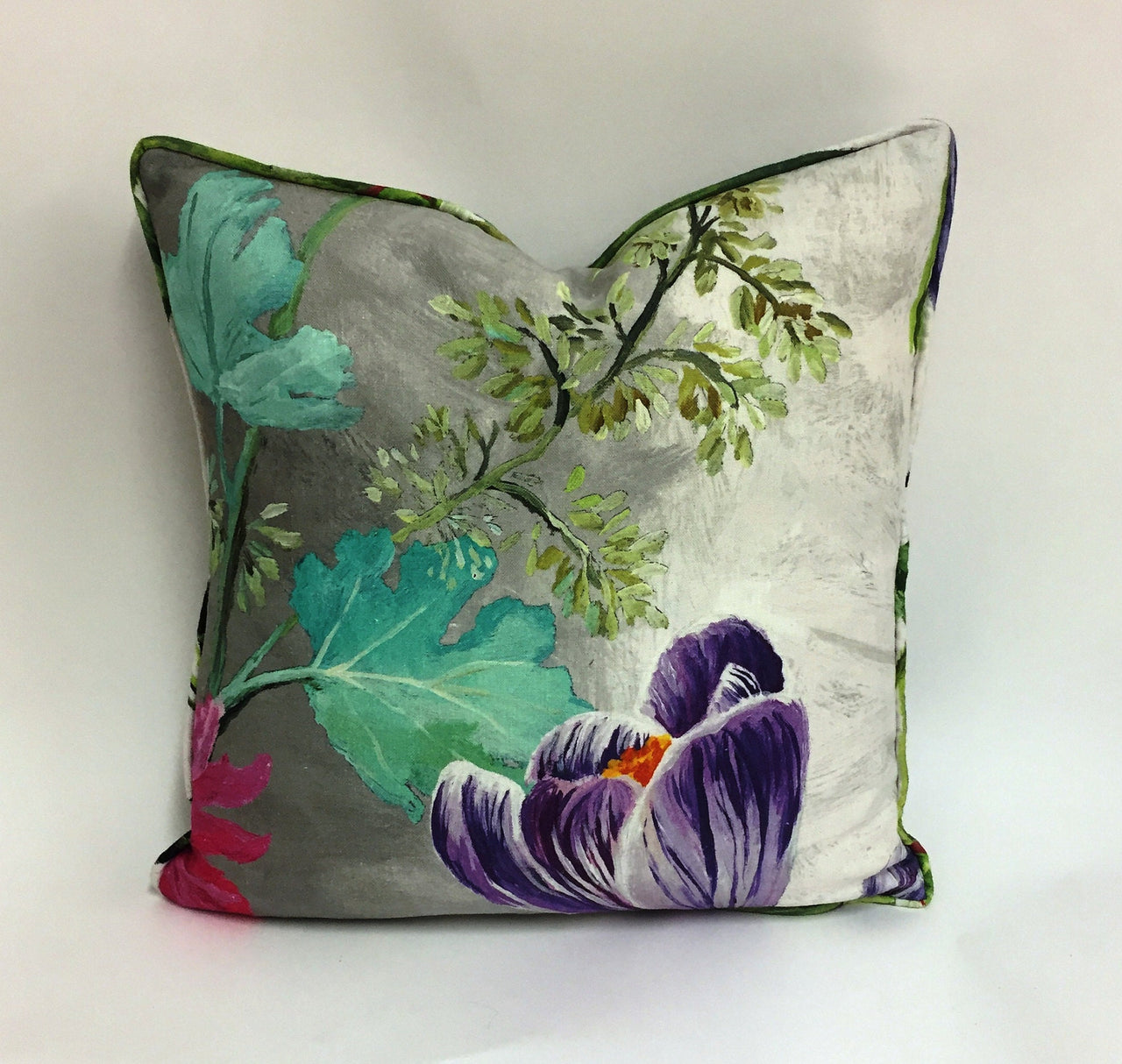 Designers Guild - Madhuri - Camellia - Self-Piped Cushion Cover Throw Pillow Designer Home Decor