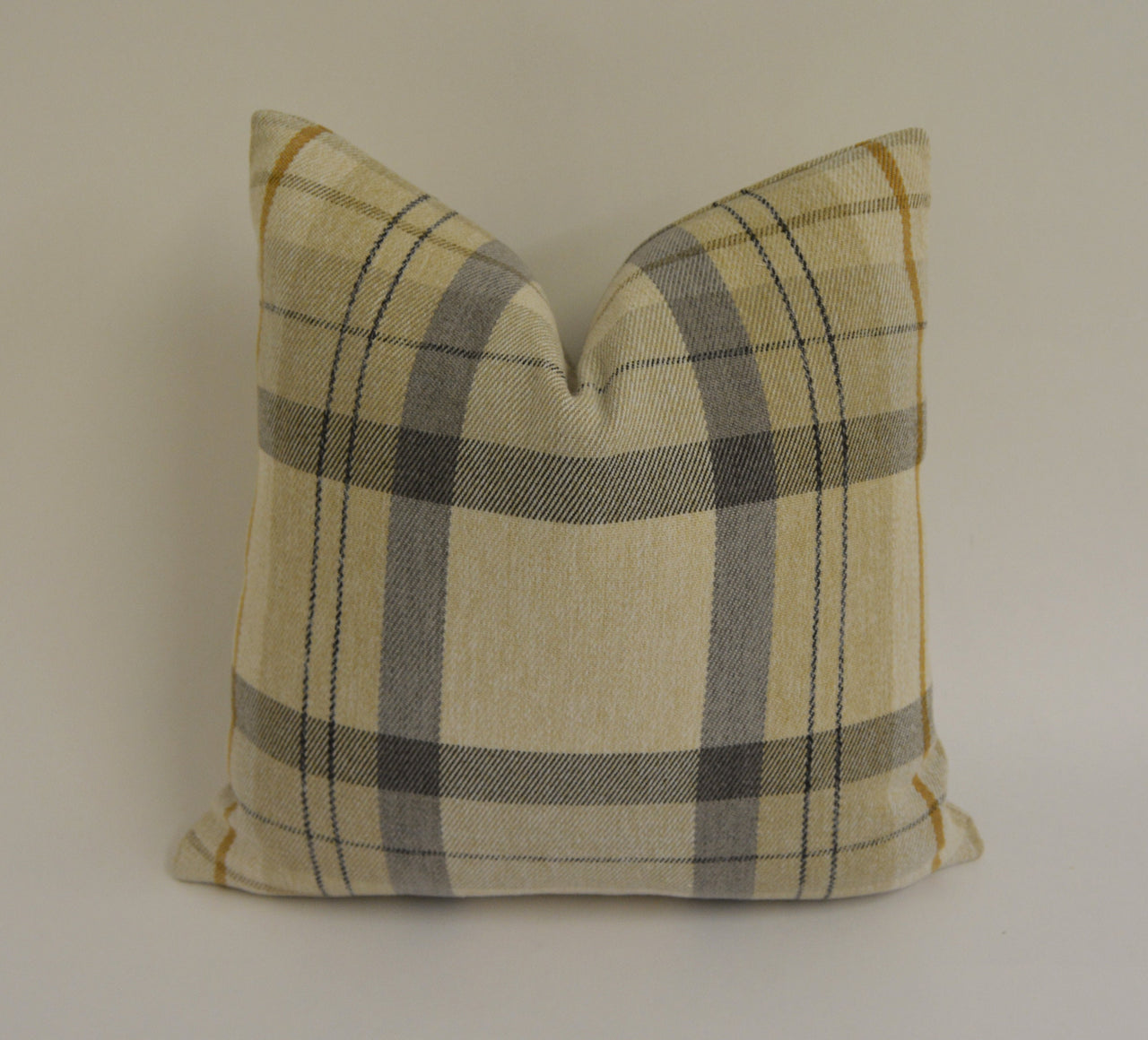 Prestigious Textiles - Cairngorm - Oatmeal - Cushion Covers/Pillow Throws