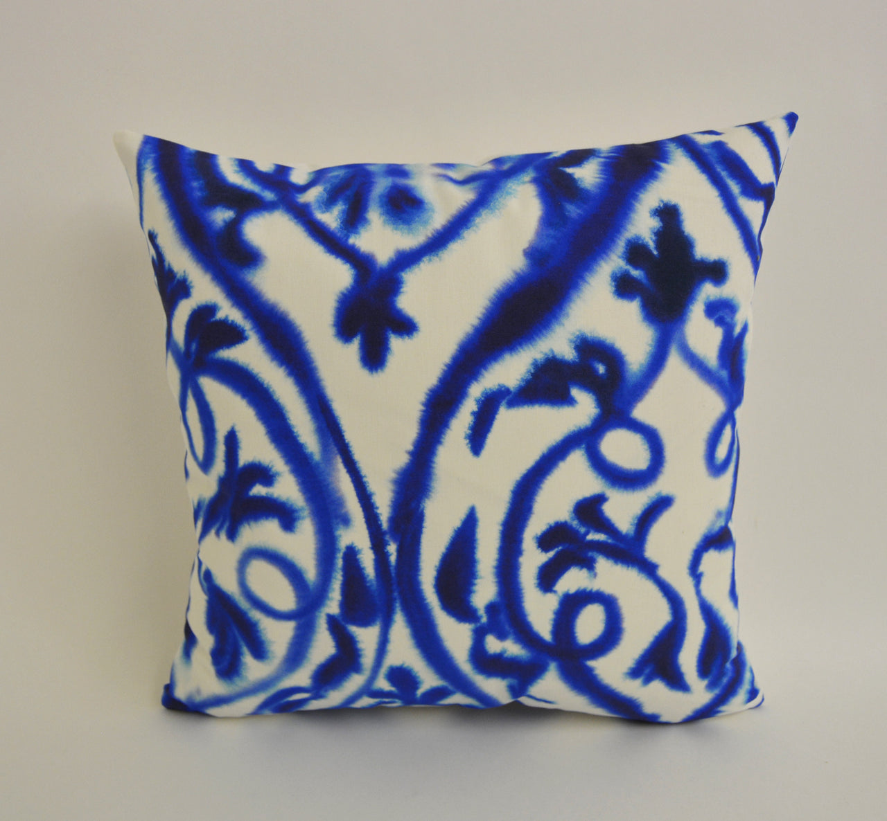 Designers Guild -  Arabesque - Cobalt - Cushion Cover Throw Pillow Designer Home Decor