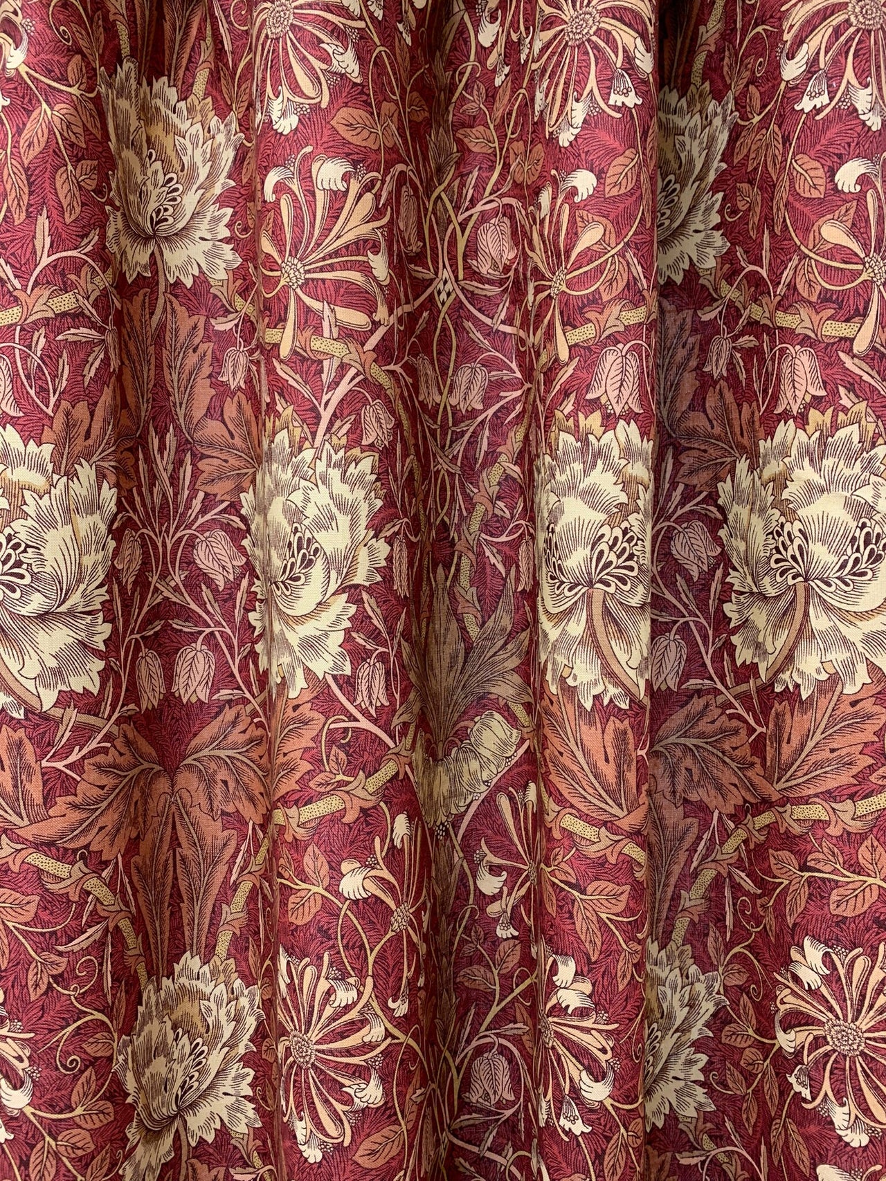 William Morris Fabric - Honeysuckle and Tulip  - Brick/Russet Printed Linen Union Fabric -  Made to Measure Curtains DMORHO203