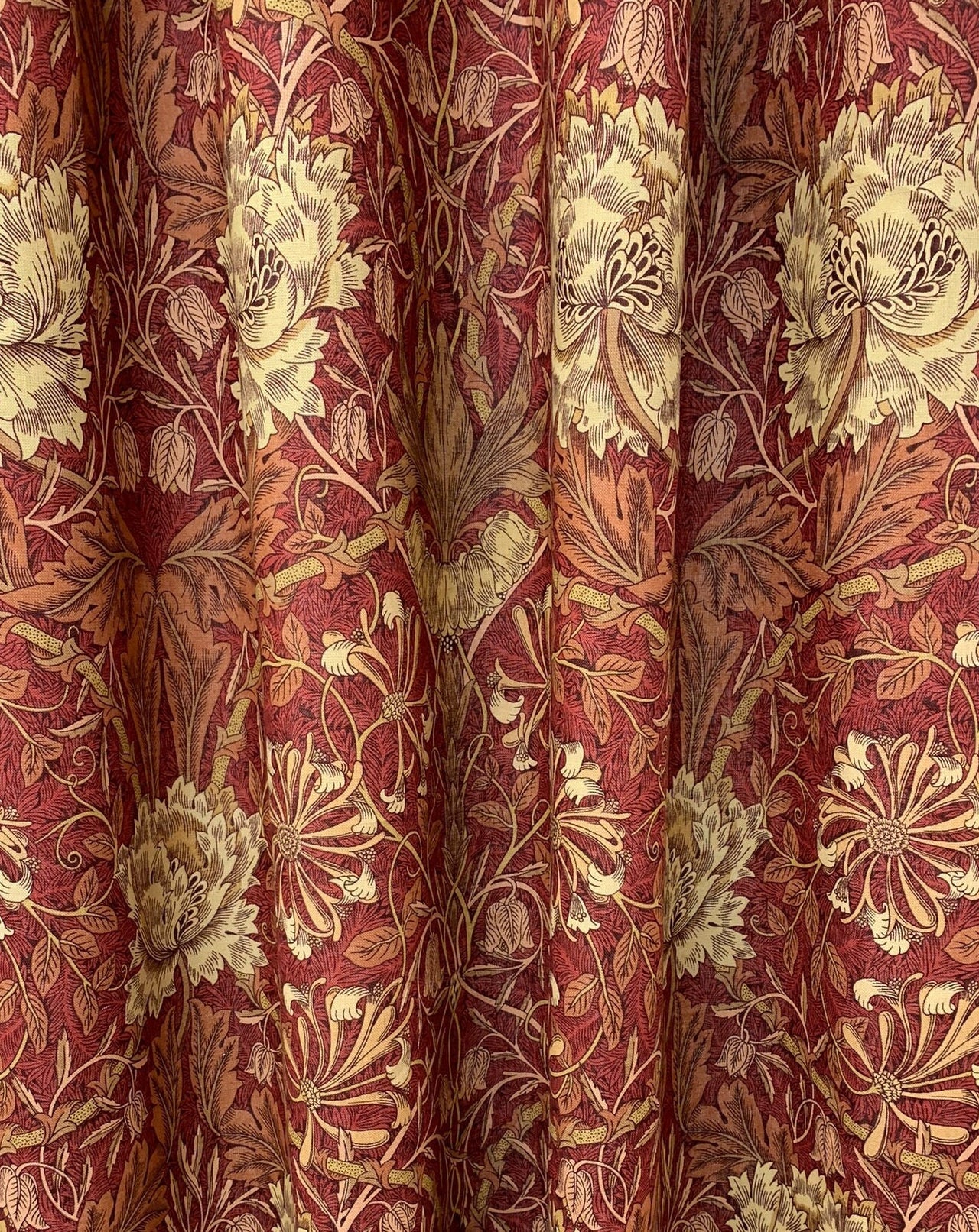 William Morris Fabric - Honeysuckle and Tulip  - Brick/Russet Printed Linen Union Fabric -  Made to Measure Curtains DMORHO203