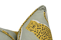 Thumbnail for a pillow with a yellow leopard on it